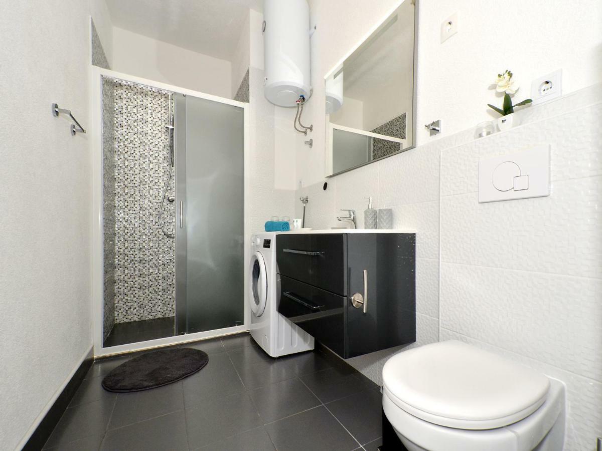 Apartment Arya Makarska Exterior photo