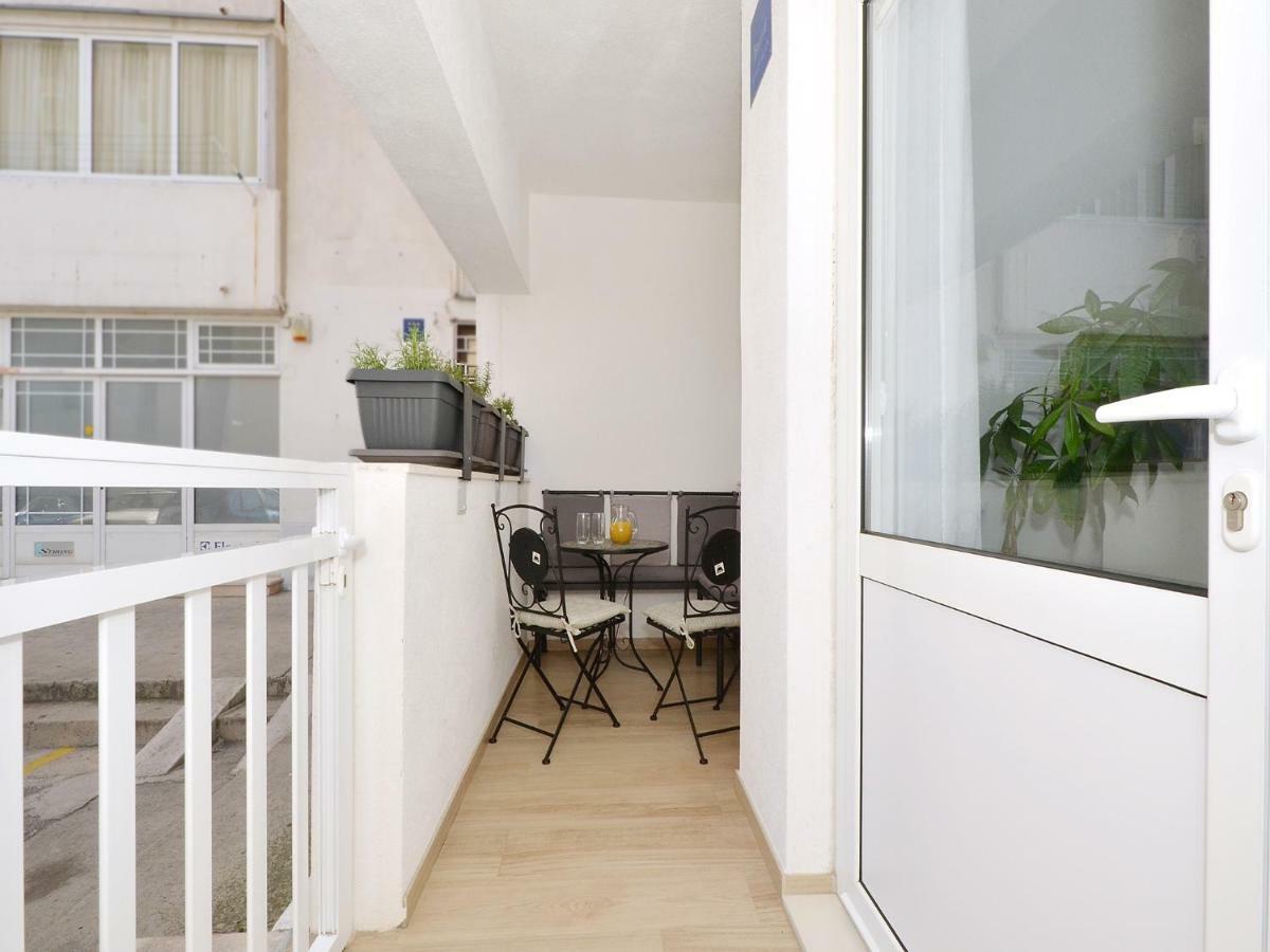 Apartment Arya Makarska Exterior photo